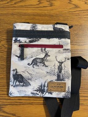 Dakine Hunting Themed Crossbody